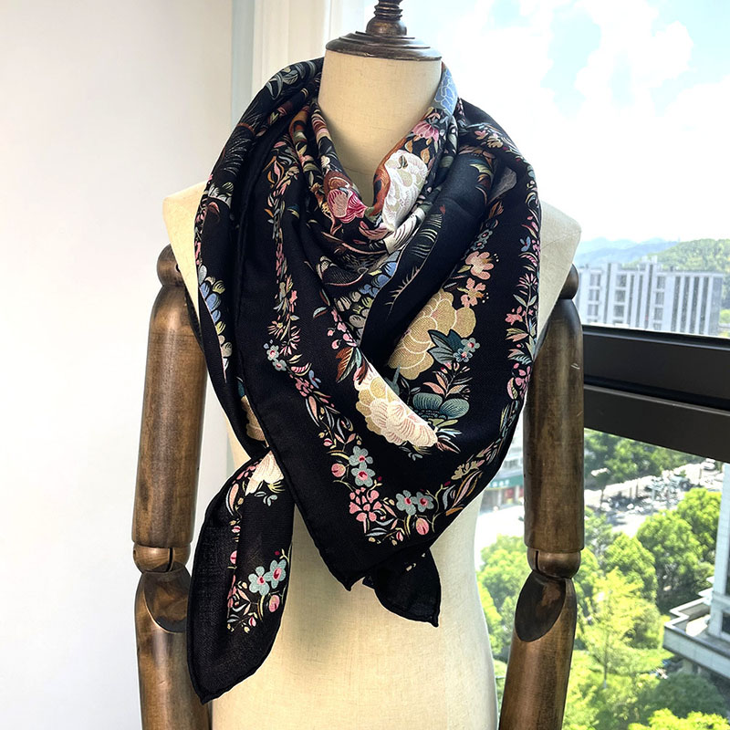 Bufandas de lana con estampado - Pashmina Wrap Large reseña y precio