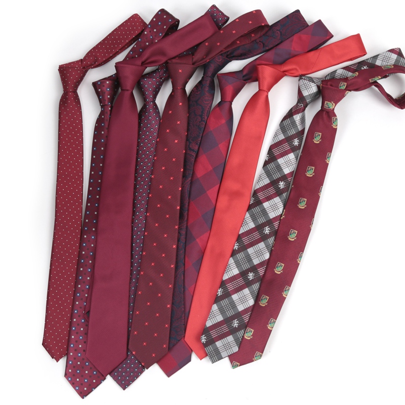 Conjunto de Corbata Roja, Gran - Silk Tie Striped reseña y precio