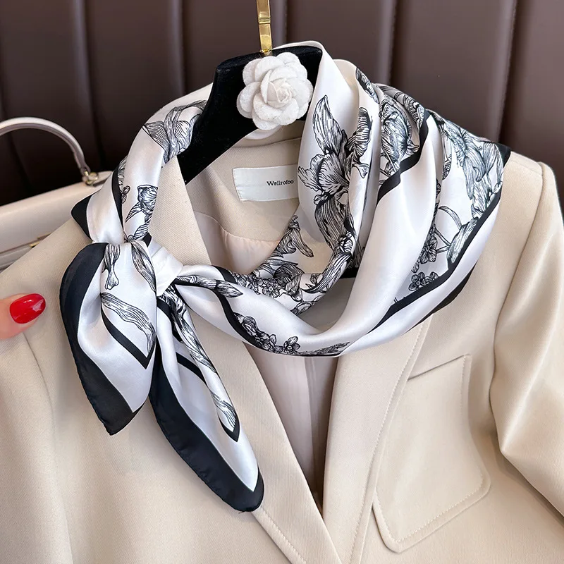 Bufanda cuadrada de seda con e - Silk Neck Scarf reseña y precio